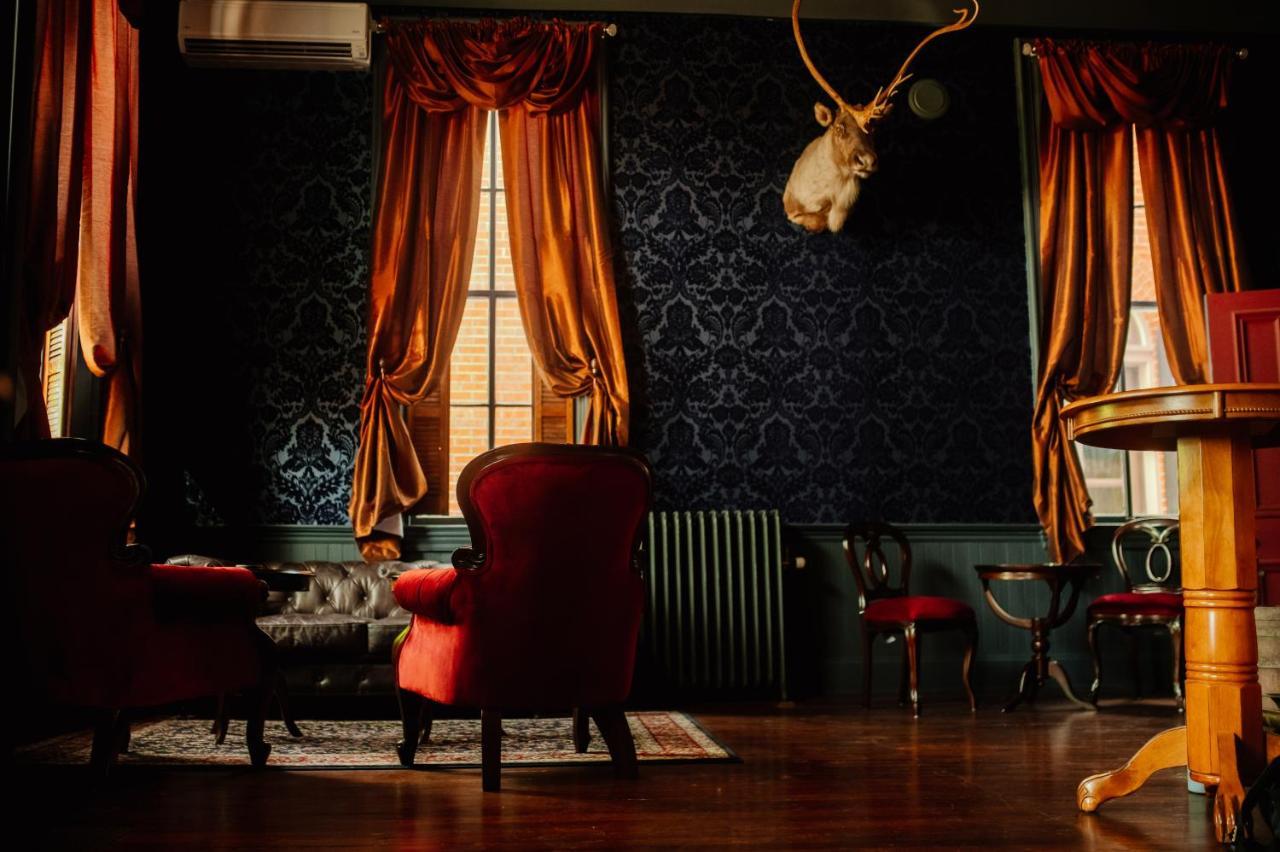 White House Hotel Hermann Luaran gambar